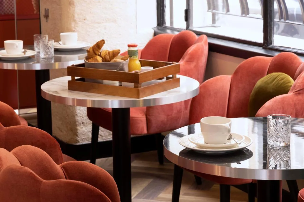 Hotel Regina Opera Grands Boulevards Paris
