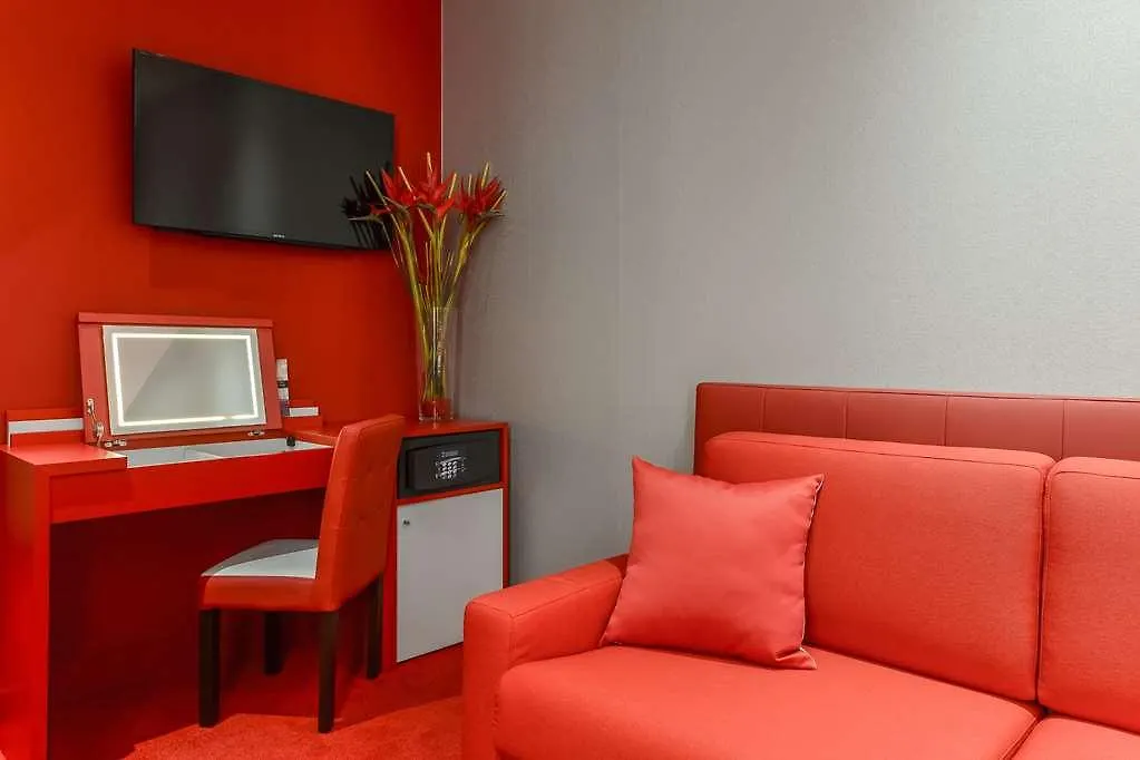 Hotel Regina Opéra Grands Boulevards 4*